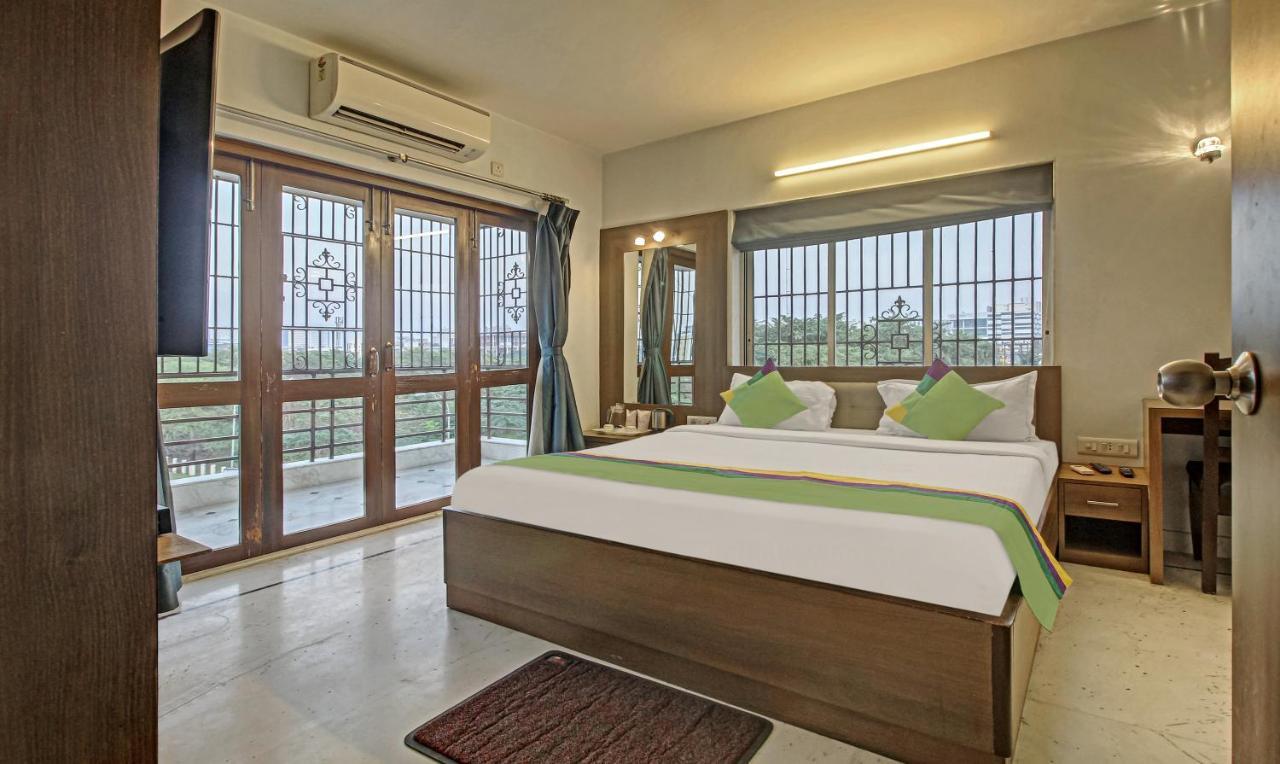 Hotel Treebo Sreemaa Newtown Panchuria Exterior foto