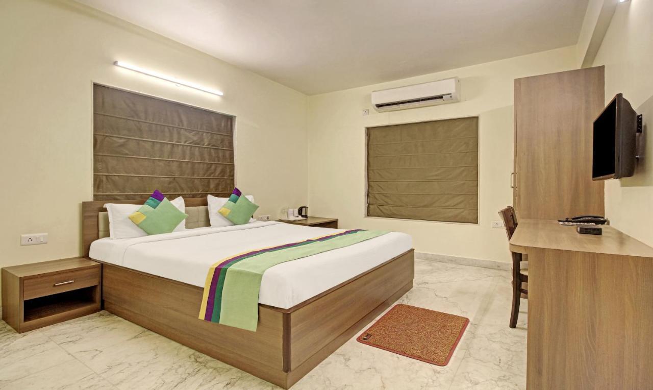 Hotel Treebo Sreemaa Newtown Panchuria Exterior foto