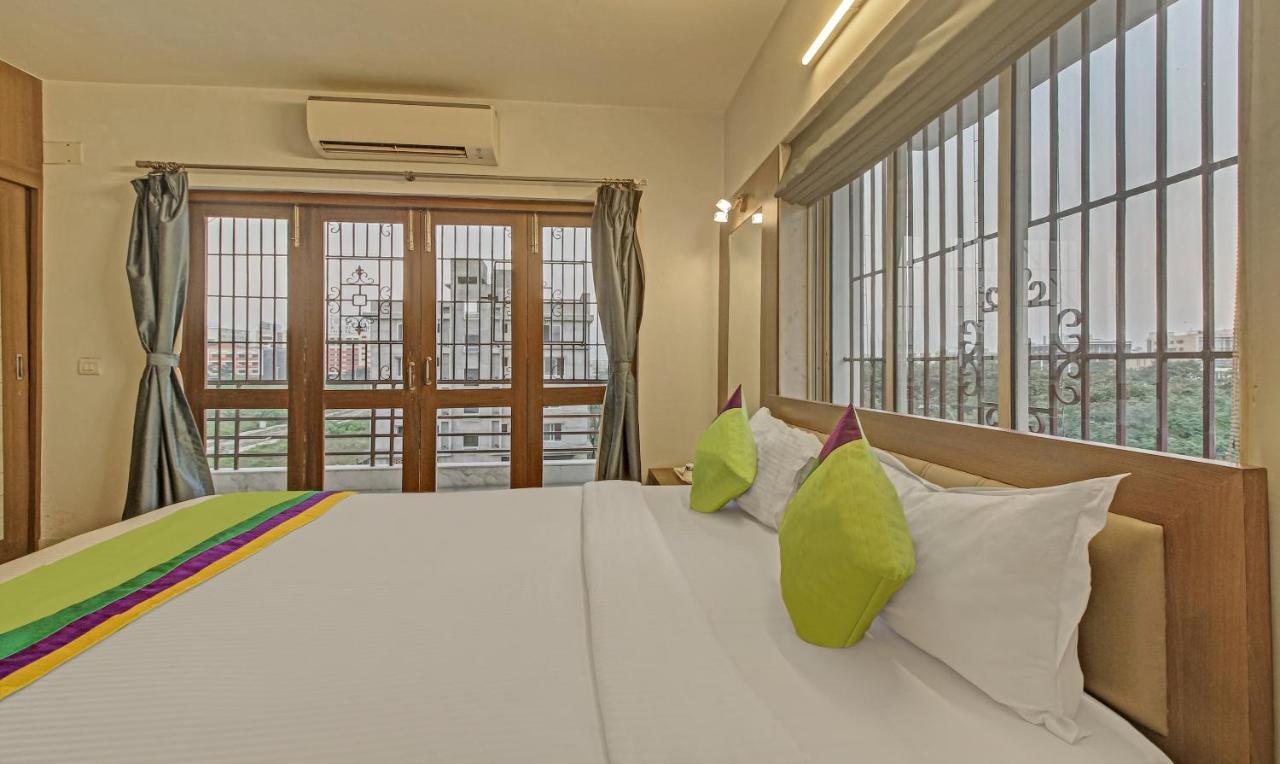 Hotel Treebo Sreemaa Newtown Panchuria Exterior foto