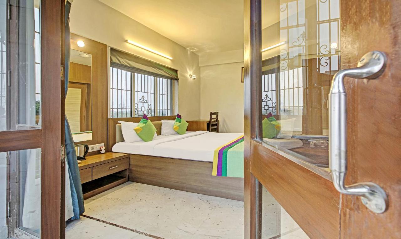 Hotel Treebo Sreemaa Newtown Panchuria Exterior foto