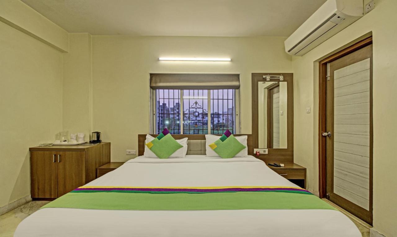 Hotel Treebo Sreemaa Newtown Panchuria Exterior foto